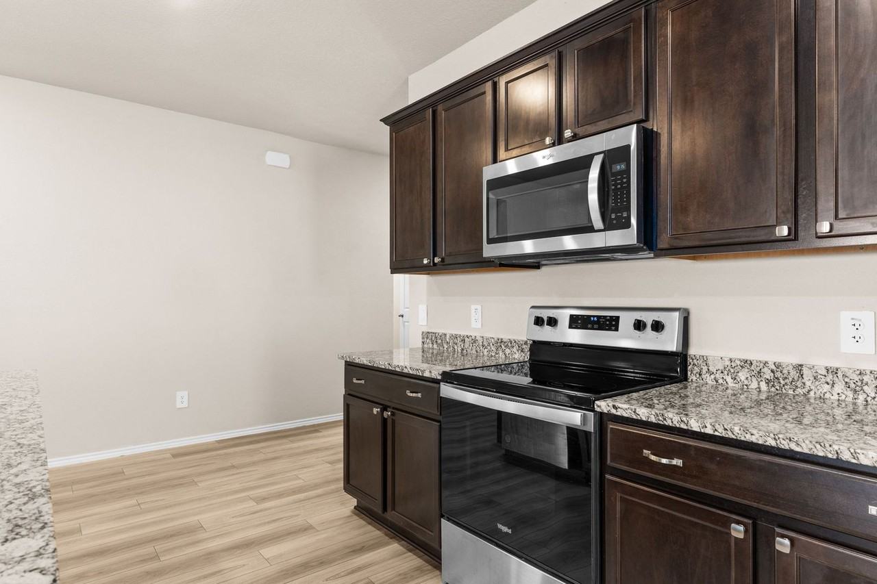 2345 Merganser Dr - Photo 7 of 17