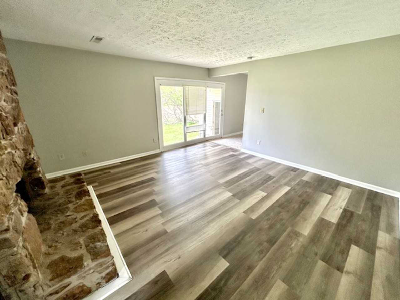 9024 Mahogany Row - Photo 3 of 33