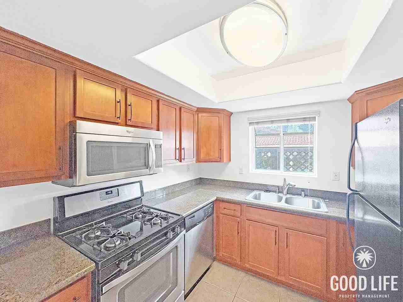 800 Sea Cliff Way #803 - Photo 3 of 16