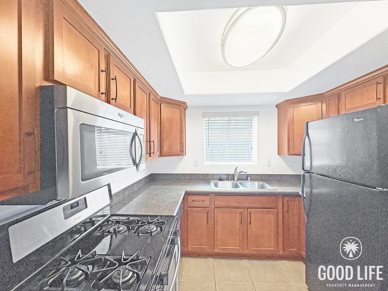 800 Sea Cliff Way #803 - Photo 4 of 16