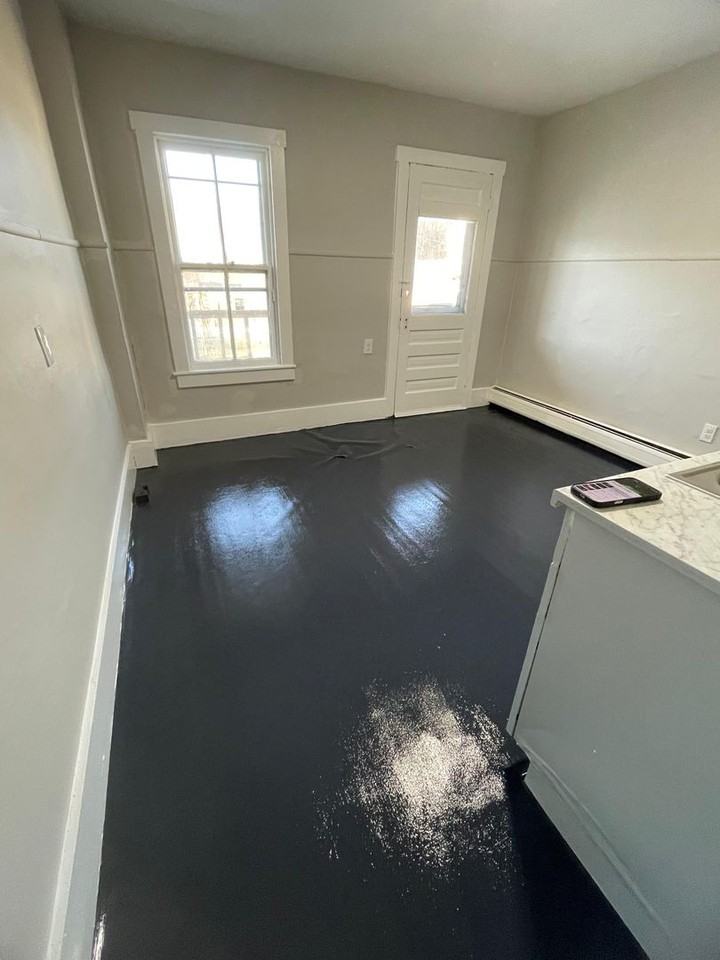 625 E 4th St - Photo 2 of 16