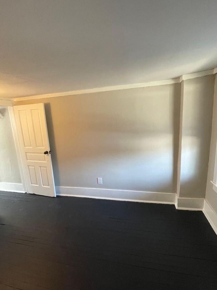 625 E 4th St - Photo 5 of 16