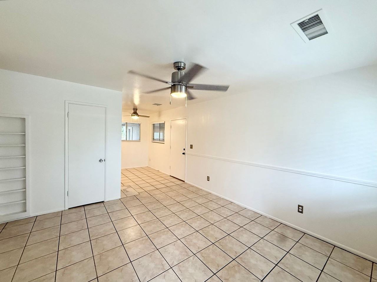 314 Jovian Dr - Photo 3 of 16