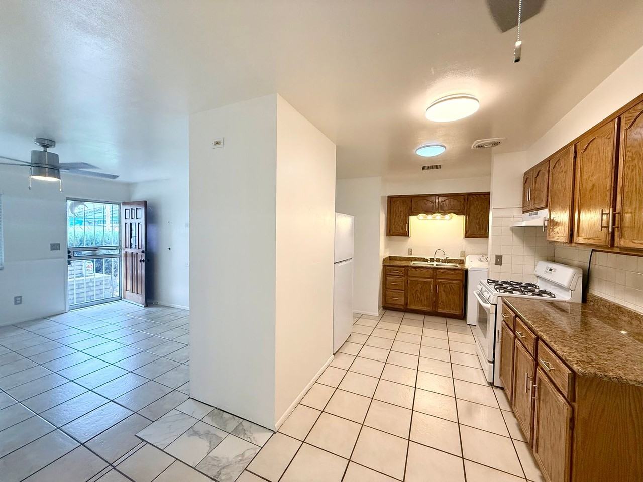 314 Jovian Dr - Photo 4 of 16