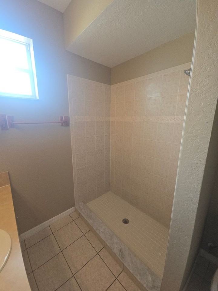 1428 Bluff Loop - Photo 7 of 16