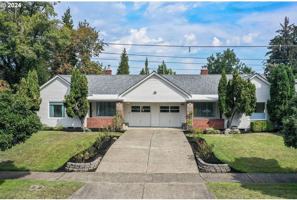 featured image of 735 E 23rd Ave