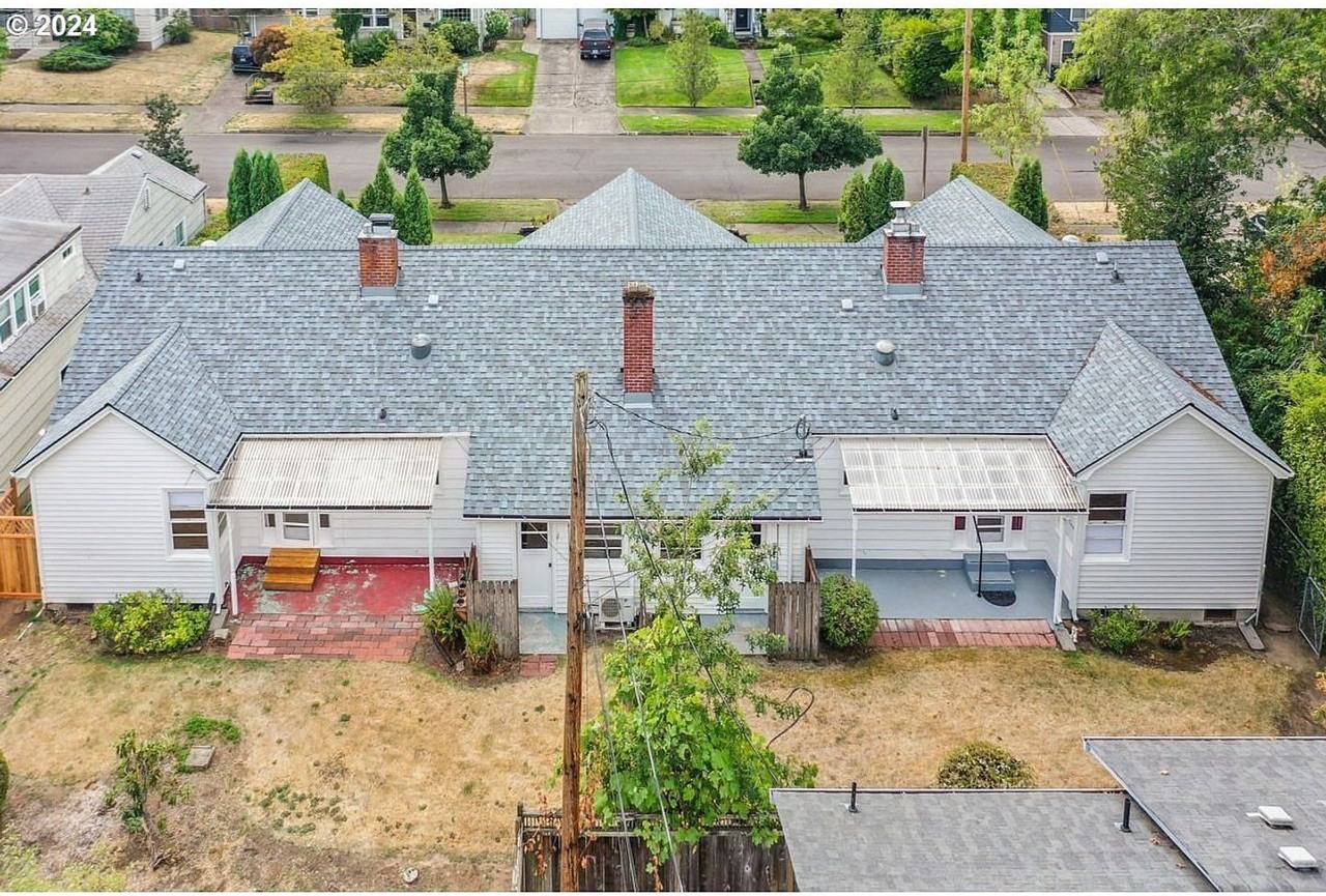 735 E 23rd Ave - Photo 4 of 24