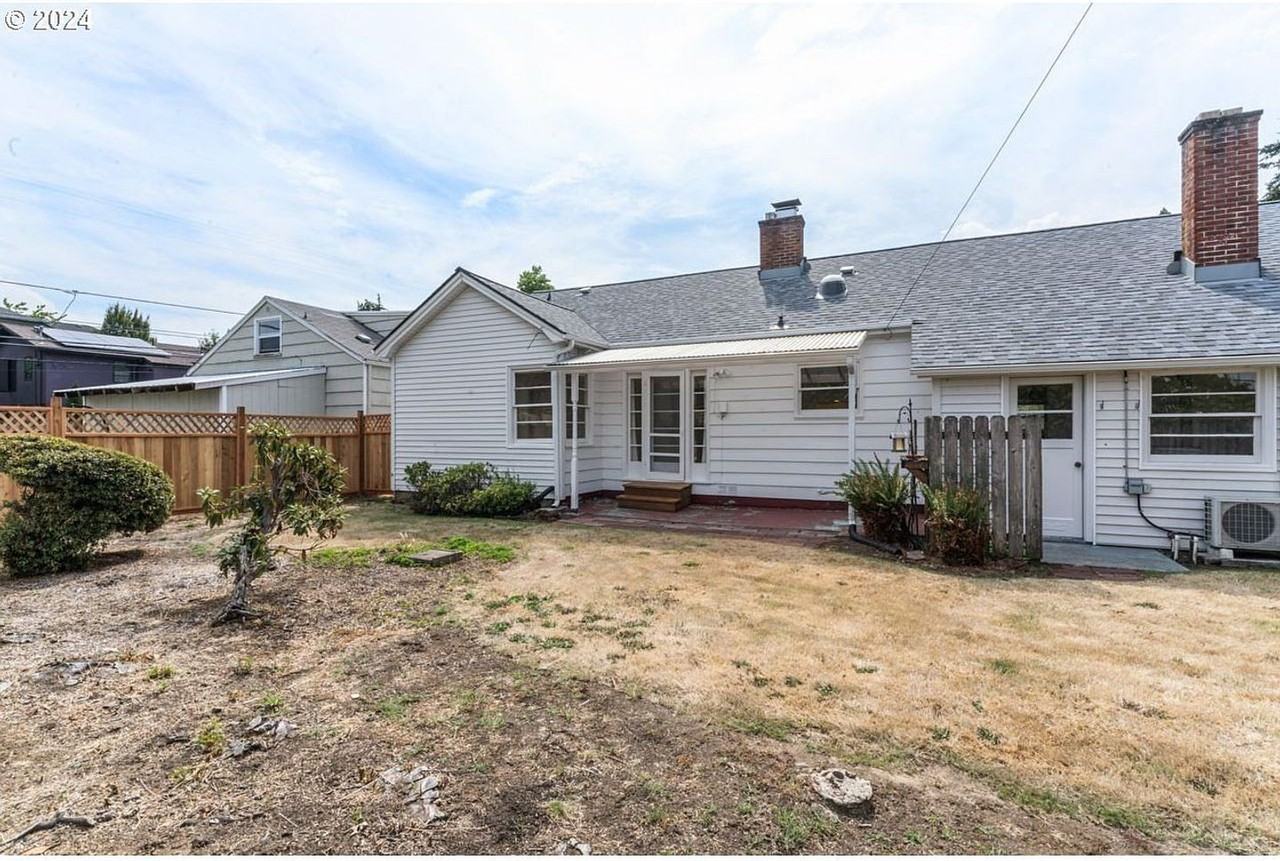 735 E 23rd Ave - Photo 7 of 24