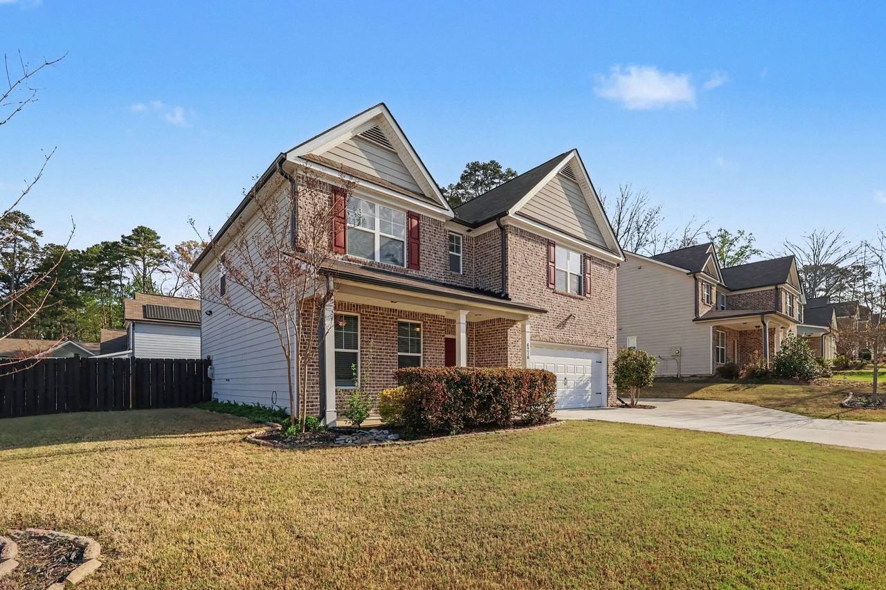 6276 Noreen Way - Photo 2 of 35