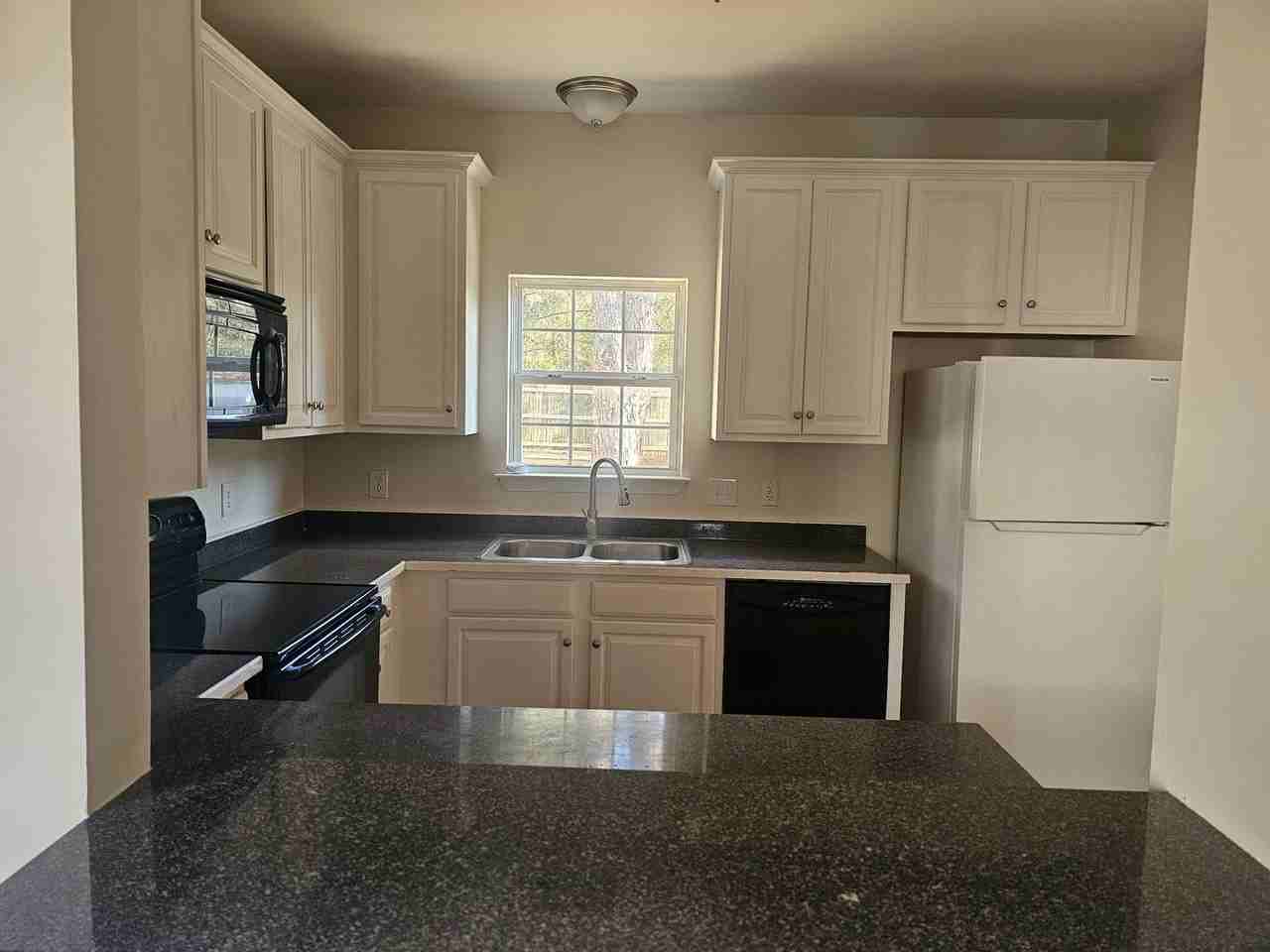 168 Canal Place Cir - Photo 7 of 25