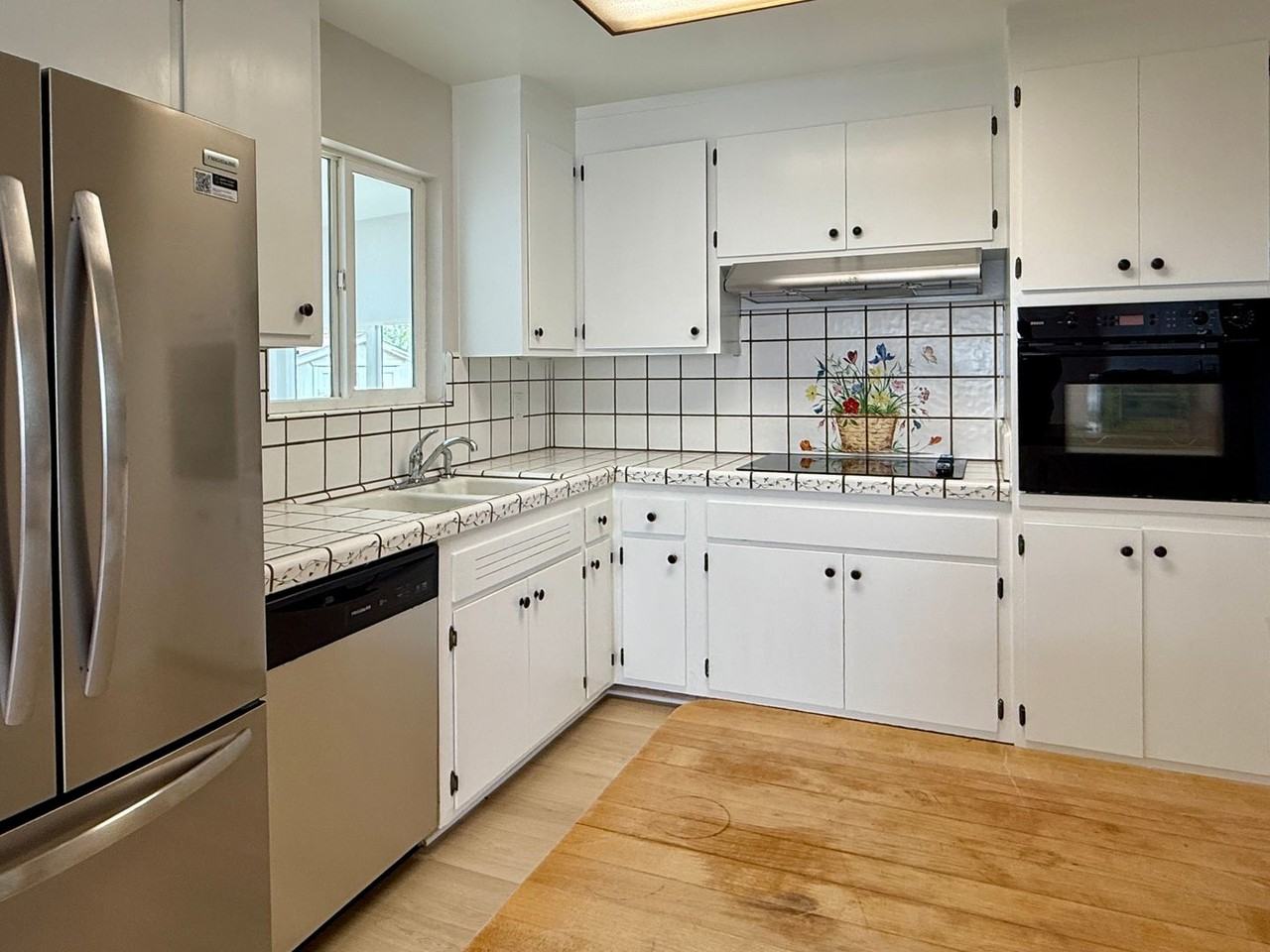 2424 Melville Way - Photo 7 of 19