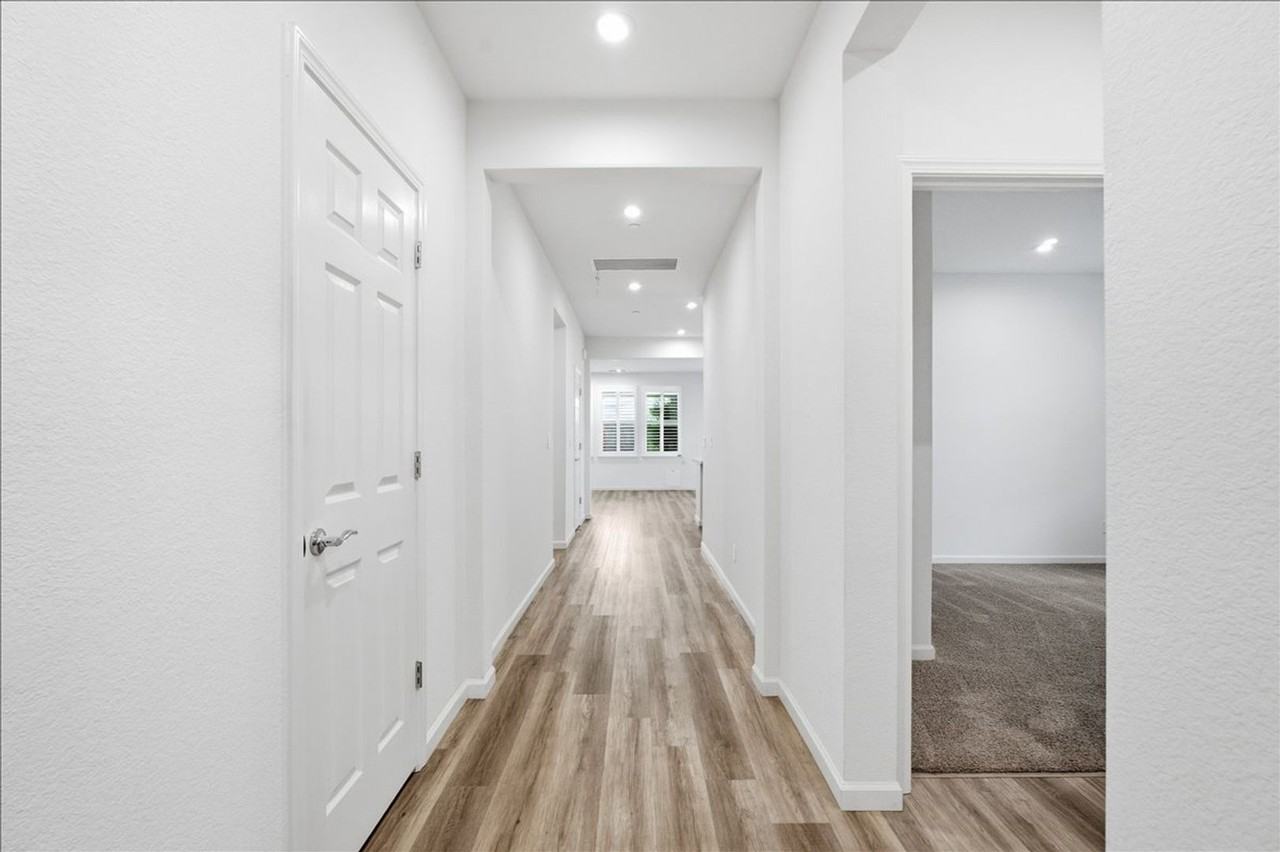 7503 Allan Detrick Ave - Photo 4 of 38