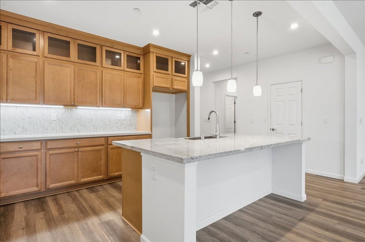 7503 Allan Detrick Ave - Photo 7 of 38