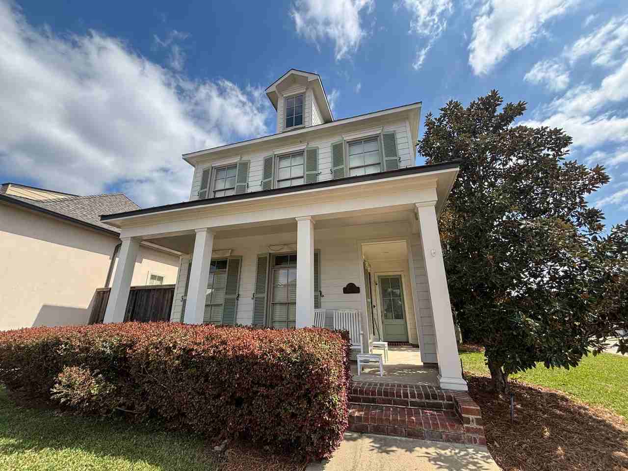 2017 Fairwoods Dr - Photo 2 of 36