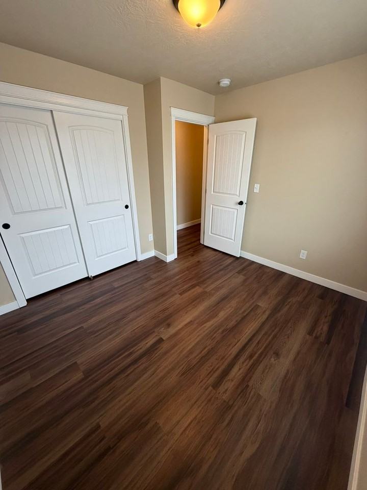 4230 Sagecrest Dr Ne - Photo 2 of 42