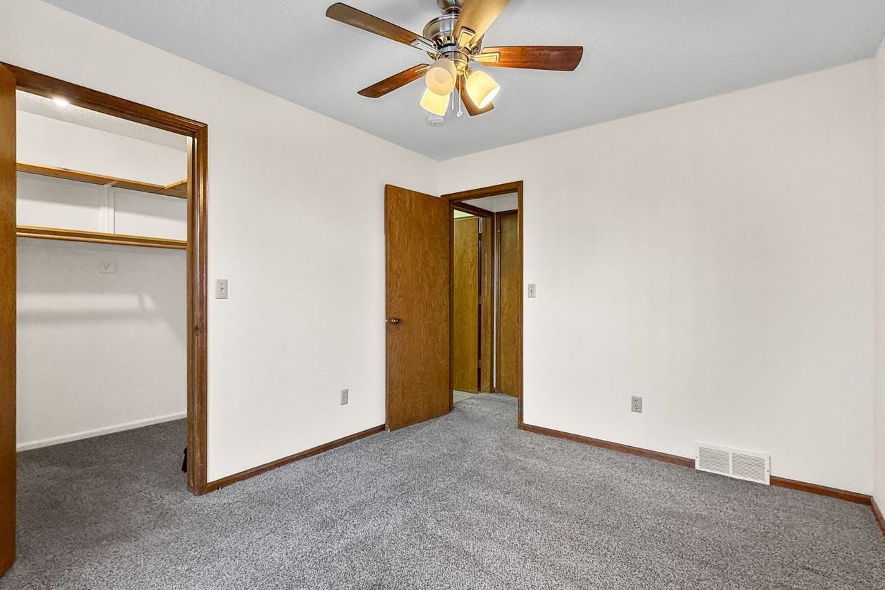 Trailside Apartments - Photo 4 of 14