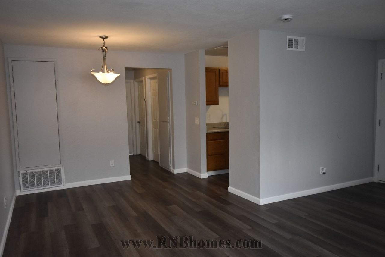 4725 Hayford Way #4 - Photo 6 of 14