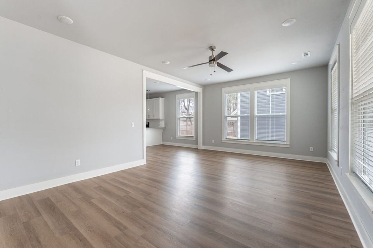 864 S Waxflower Ave - Photo 3 of 26