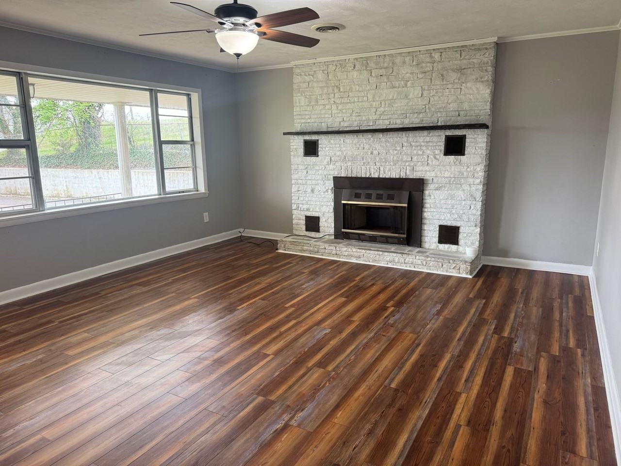 602 Asheville Hwy - Photo 5 of 16