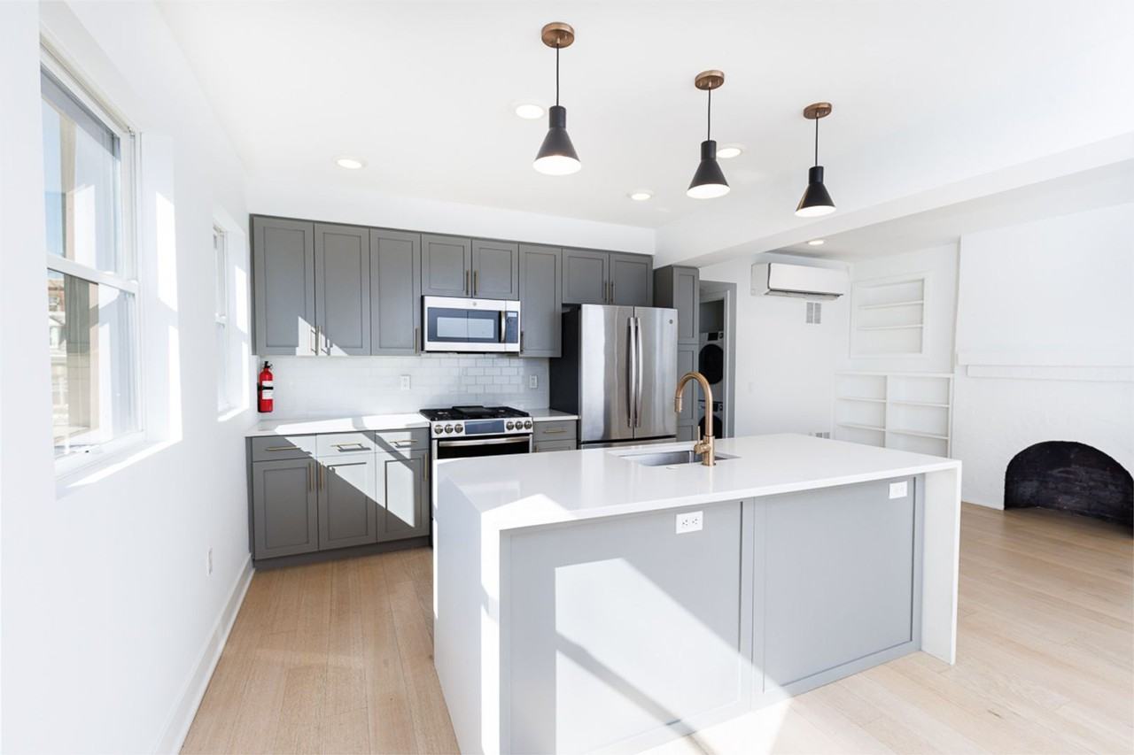 1468 Harvard St Nw #31 - Photo 6 of 20