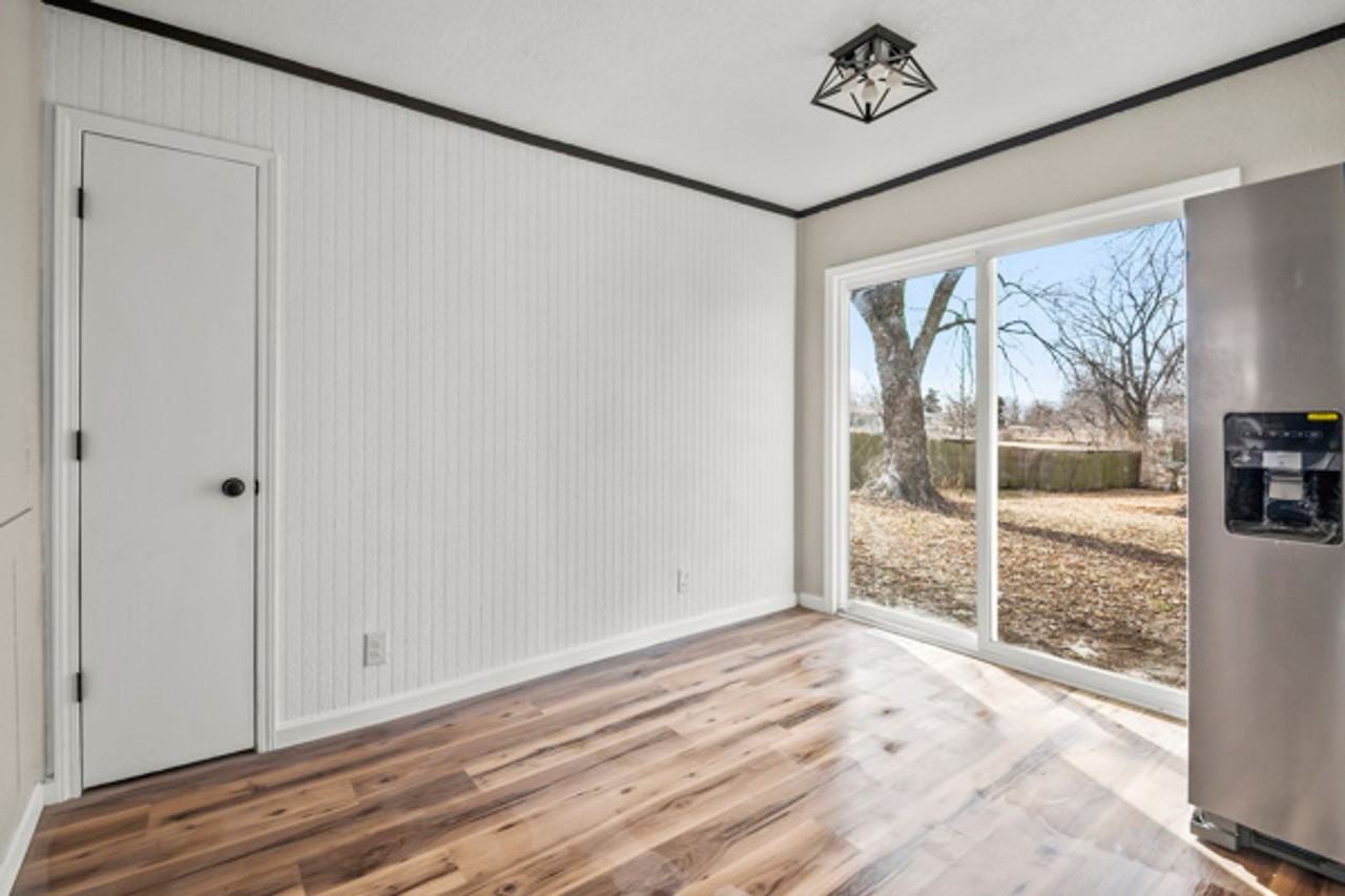 246 Se 101st Rd - Photo 6 of 30