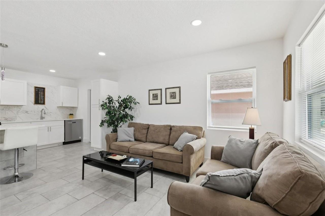 3530 Goodrich Ave - Photo 6 of 25