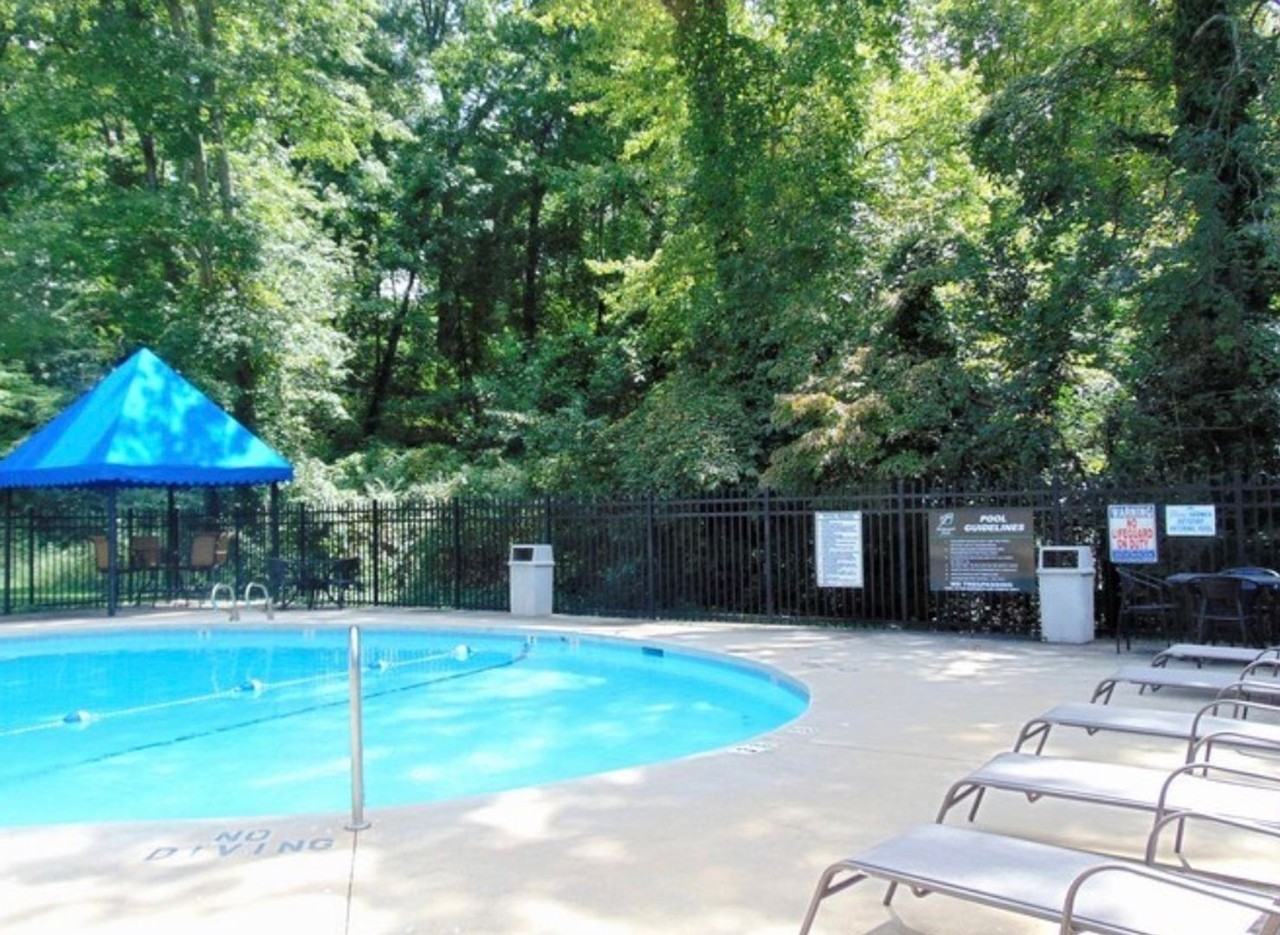 1512-B, Benjamin Parkway - Photo 2 of 10