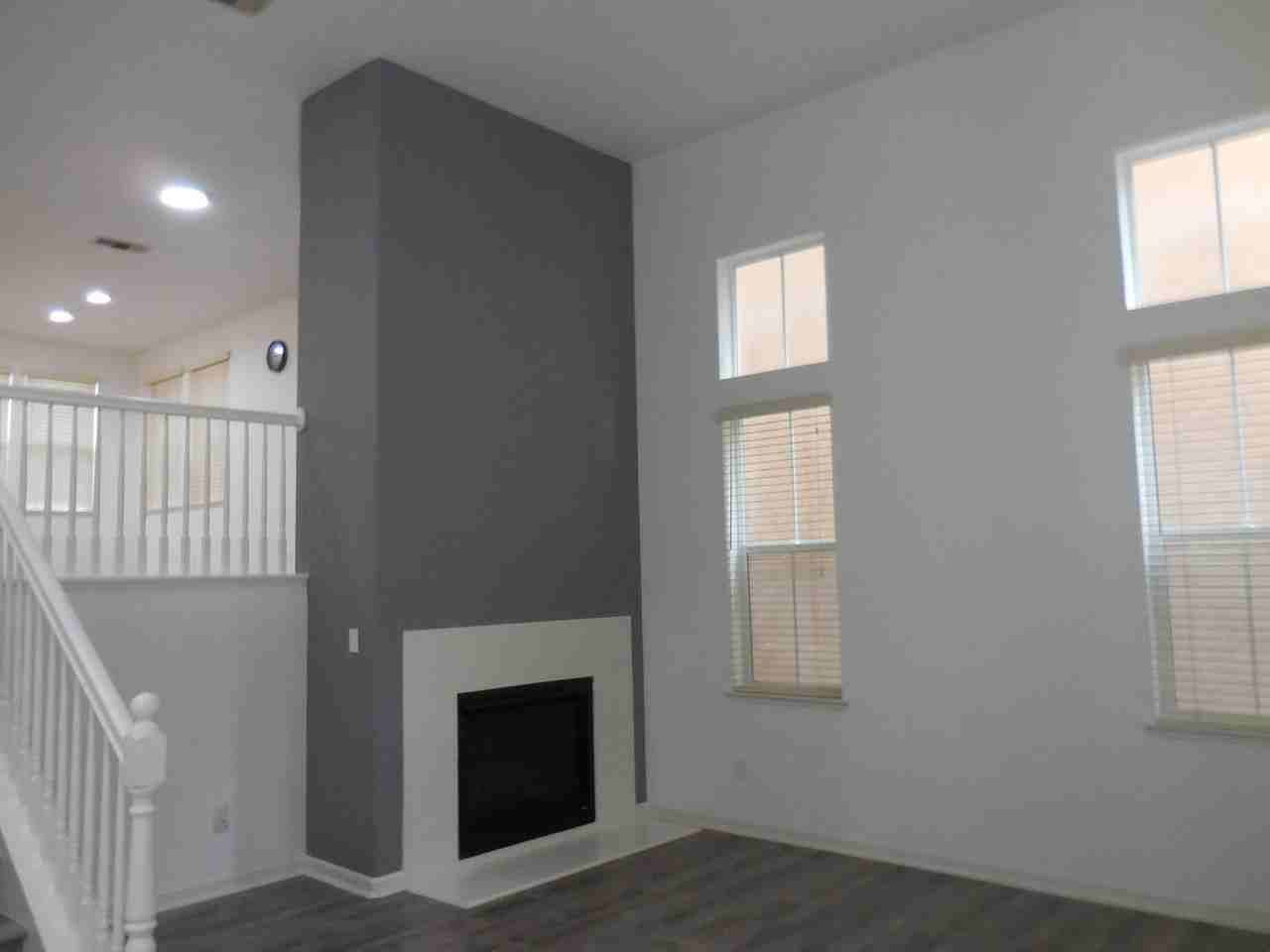 2708 Soho Ln - Photo 3 of 29