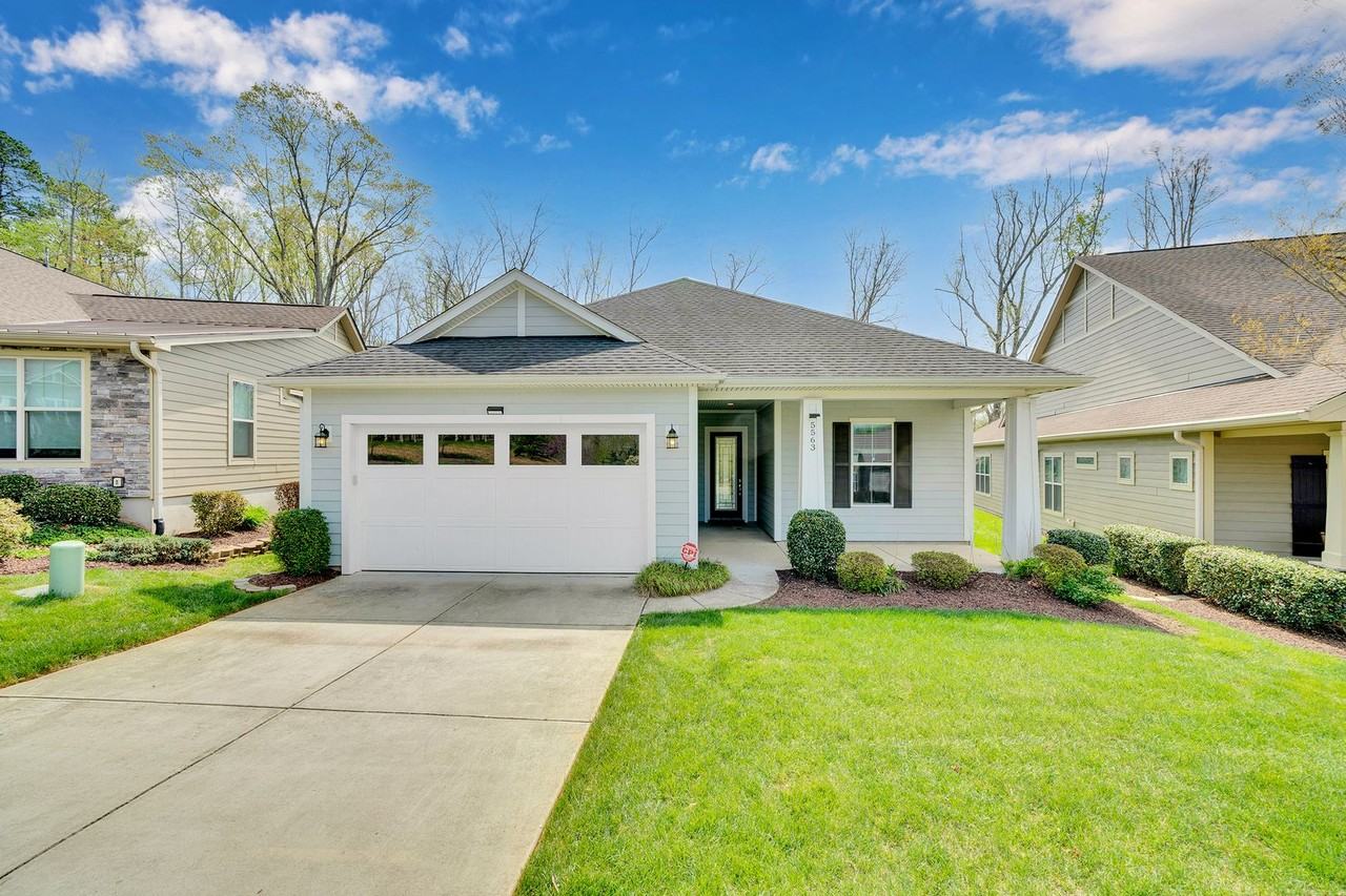 5563 Elk Knob Ct - Photo 2 of 40