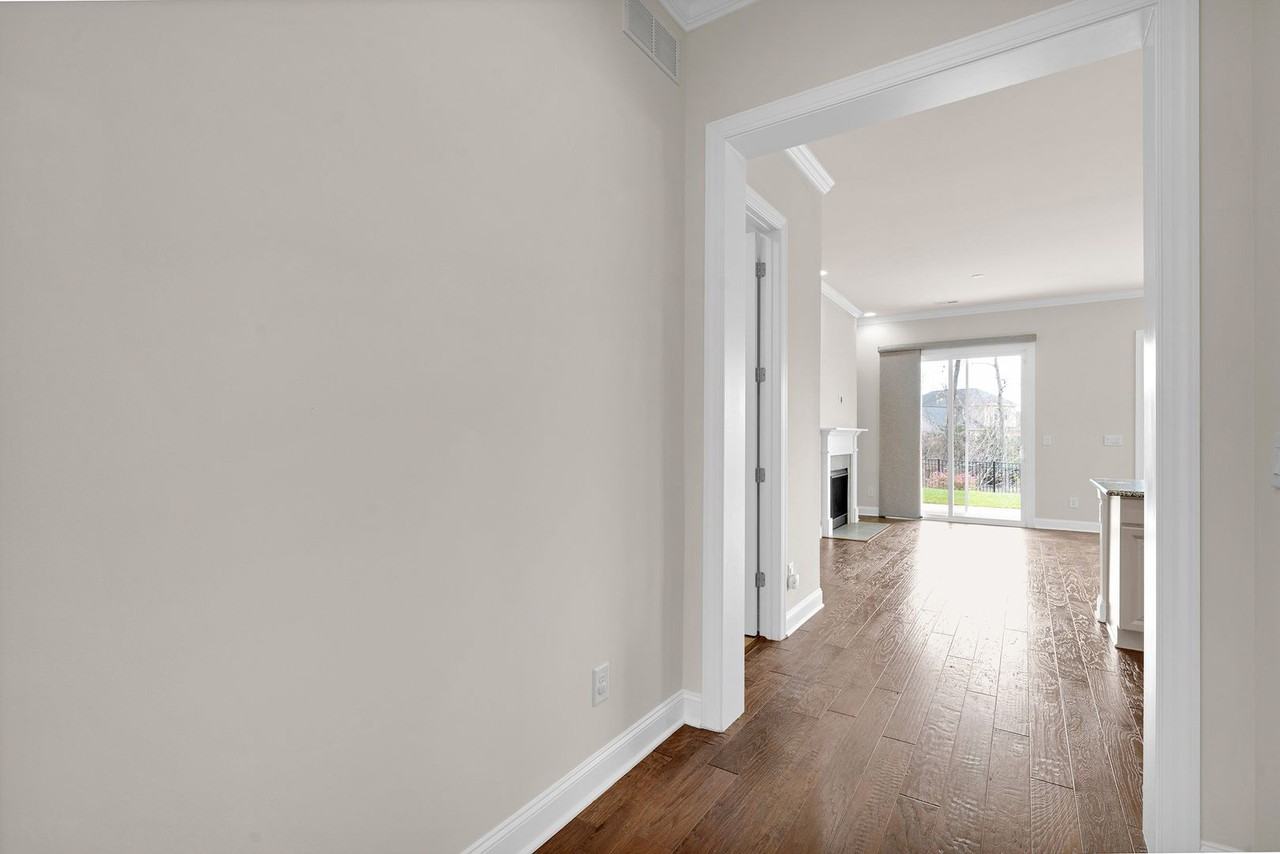 5563 Elk Knob Ct - Photo 5 of 40