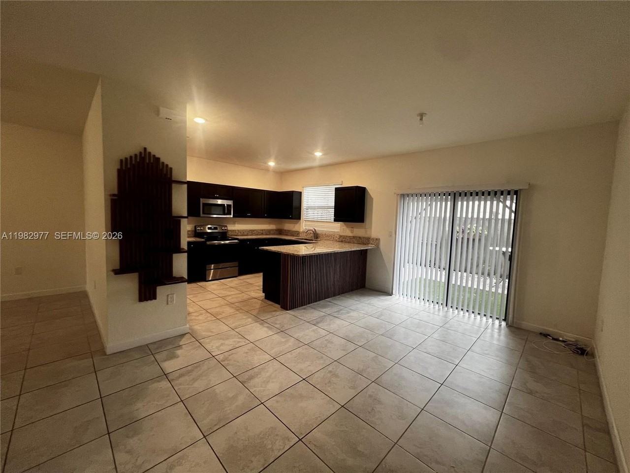 11989 Sw 150th Pl - Photo 6 of 24