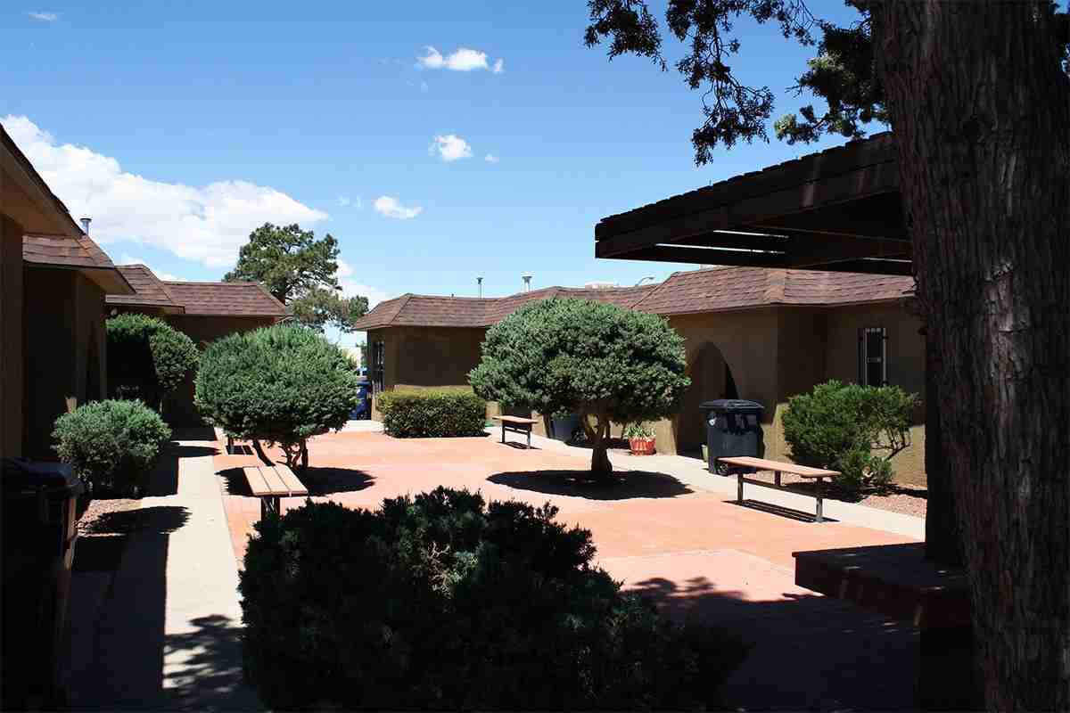 130 Charleston St. SE - Photo 2 of 14