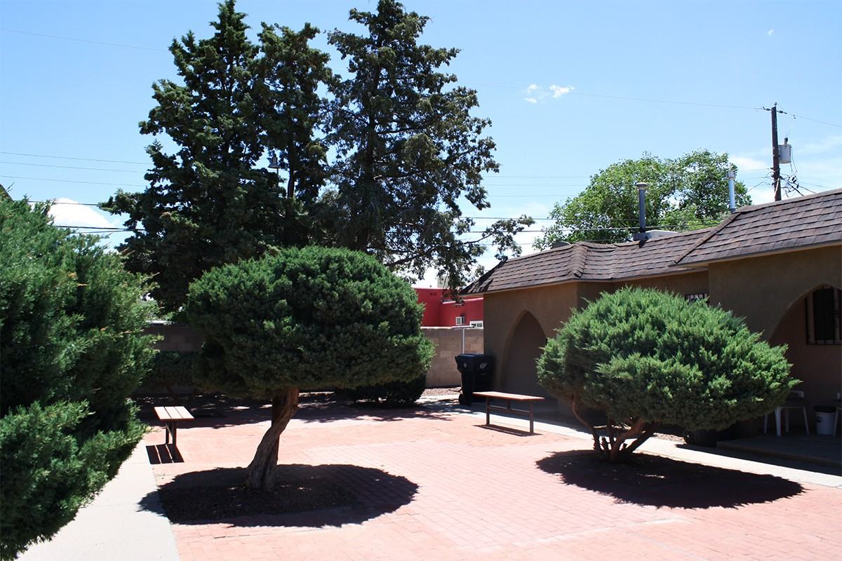 130 Charleston St. SE - Photo 3 of 14