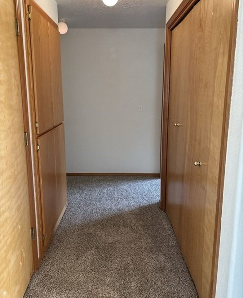 5131 Sycan Ct Se - Photo 3 of 17