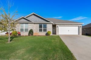 featured image of 112 Alder St