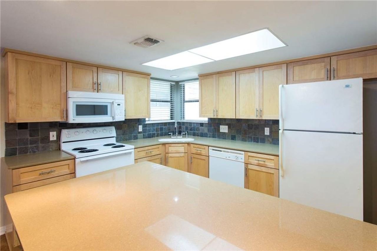 1411 Norwalk Ln #104 - Photo 4 of 16