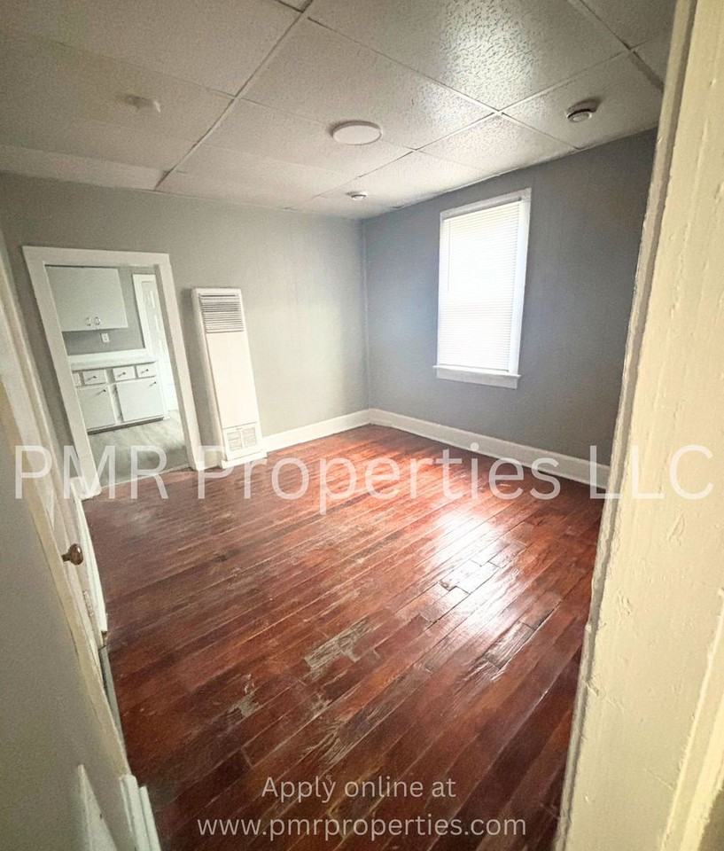 514- 516 South 16th Street - Photo 3 of 23