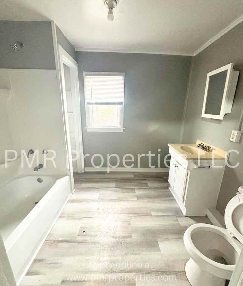 514- 516 South 16th Street - Photo 7 of 23