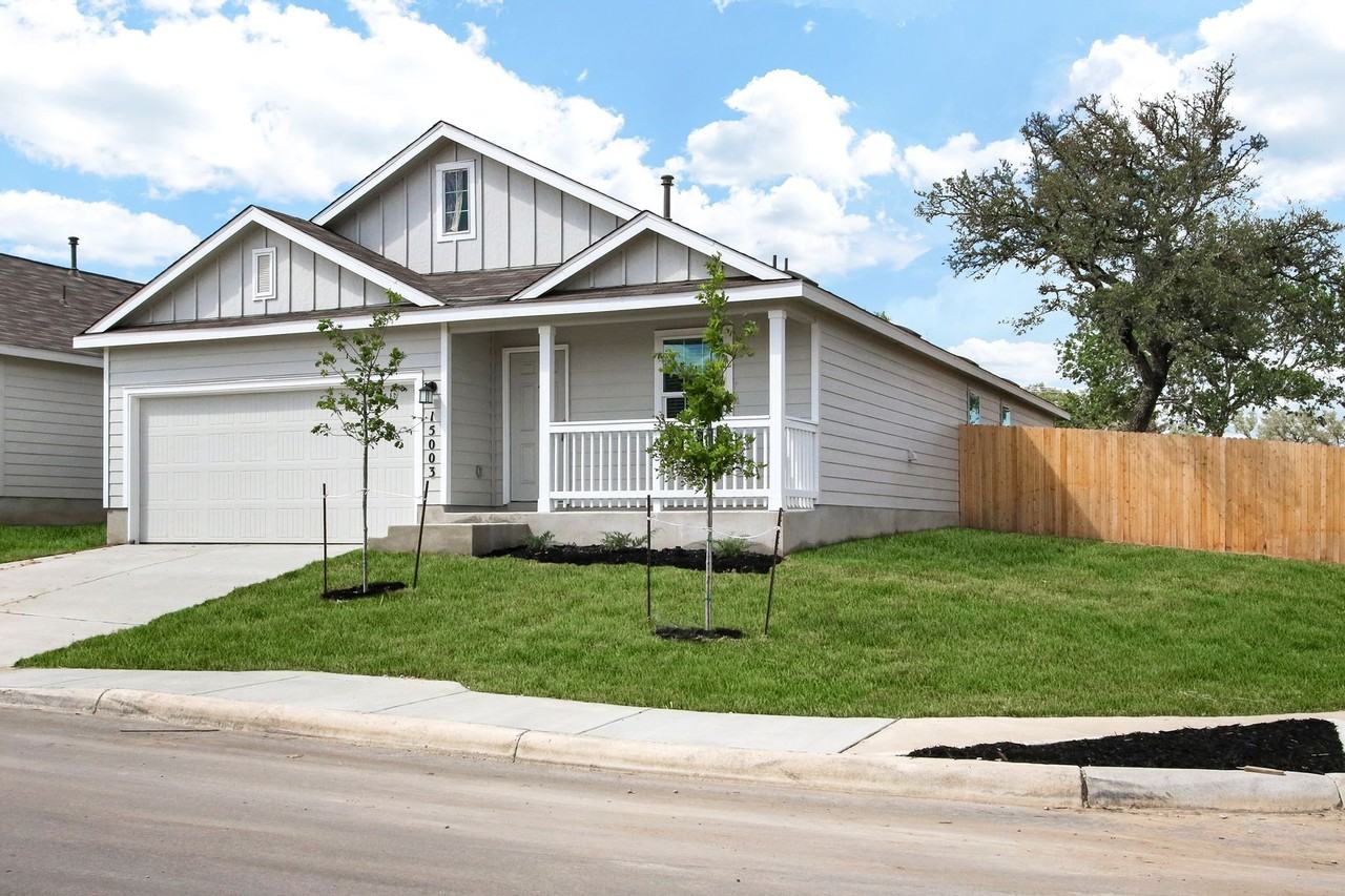 15003 Greenfield Ml - Photo 2 of 28