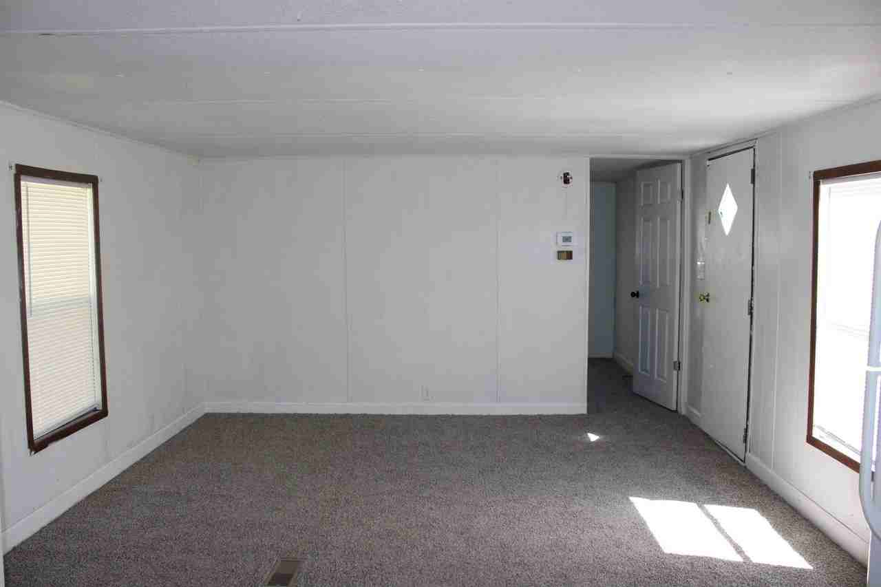 938 Sunset Dr #C - Photo 4 of 16