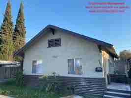 featured image of 207 E Sequoia Ave