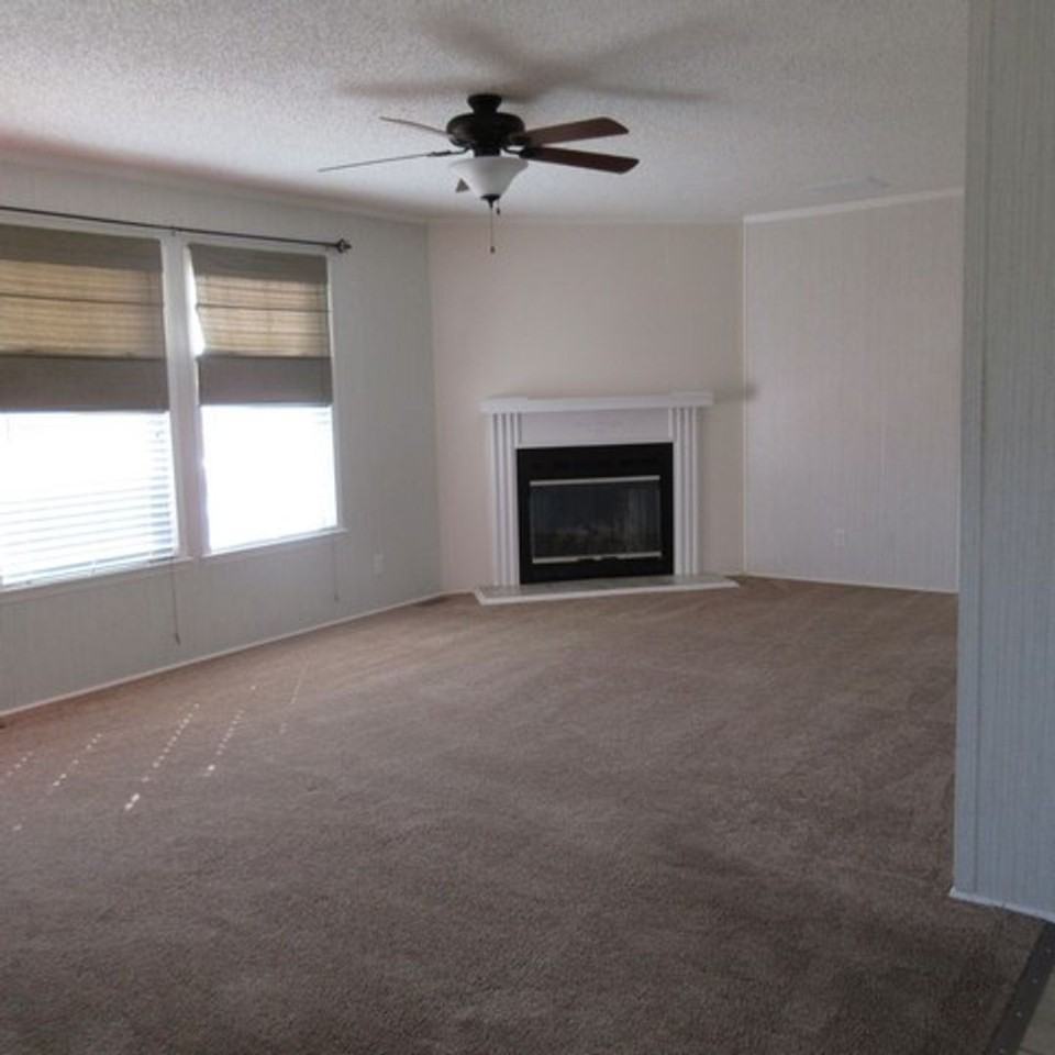 123 Magnolia Gardens Dr - Photo 4 of 13