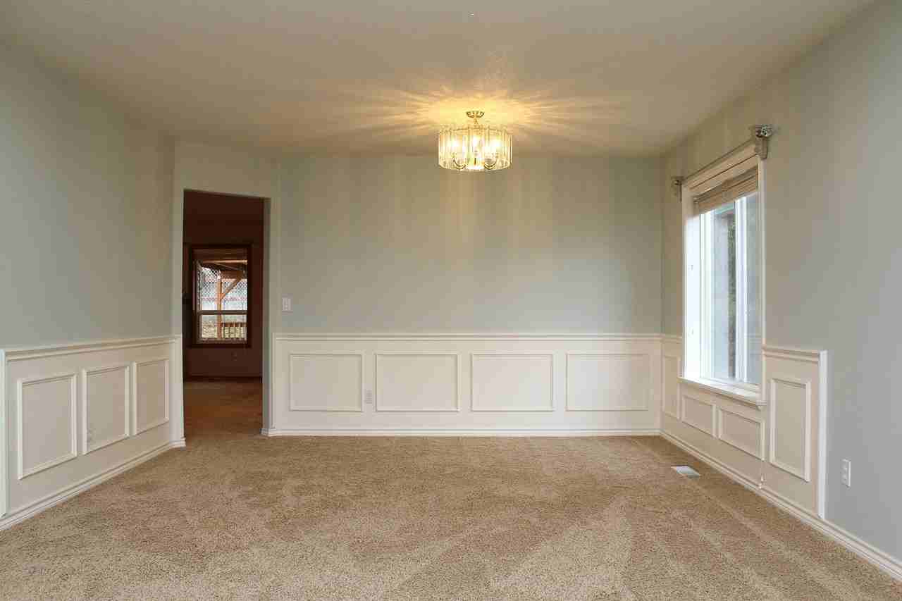 15040 Se Lostine Dr - Photo 5 of 29