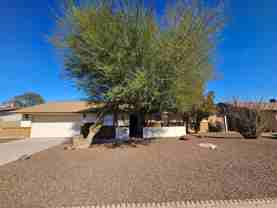 4644 W Sunnyside Ave - Photo 1 of 1