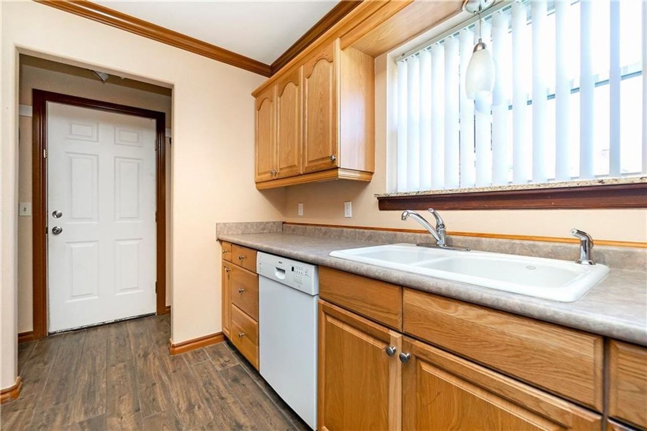 311 Willow Branch Rd - Photo 7 of 19