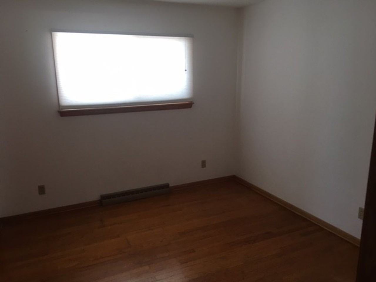 3347 State St - Photo 7 of 12