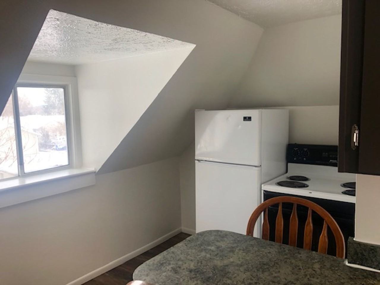 2904 E Indiana Ave #B - Photo 3 of 4