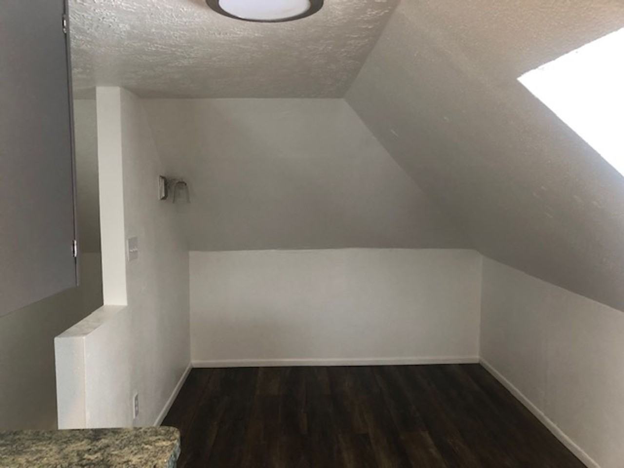 2904 E Indiana Ave #B - Photo 4 of 4