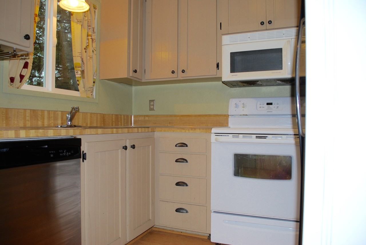 20107 14th Ave Ne - Photo 2 of 12