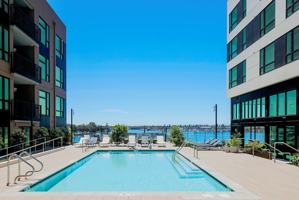 featured image of 219 9th Ave